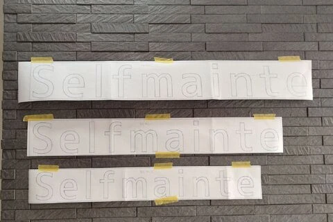 切り文字の施工前